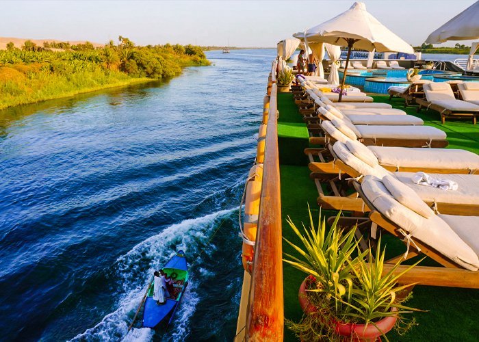 Tour to Botanical Gardens in Aswan