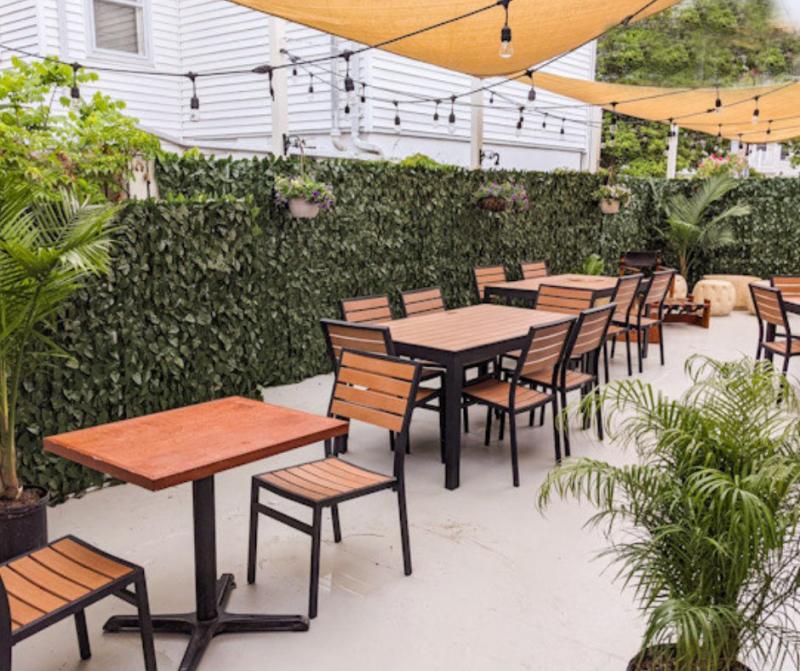 Top 45 Best Restaurants with Outdoor Seating Near Me |Outdoor Dining